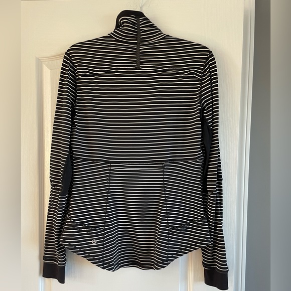 Lululemon base runner 1/2 zip sz 10 black with white stripes - Picture 7 of 8